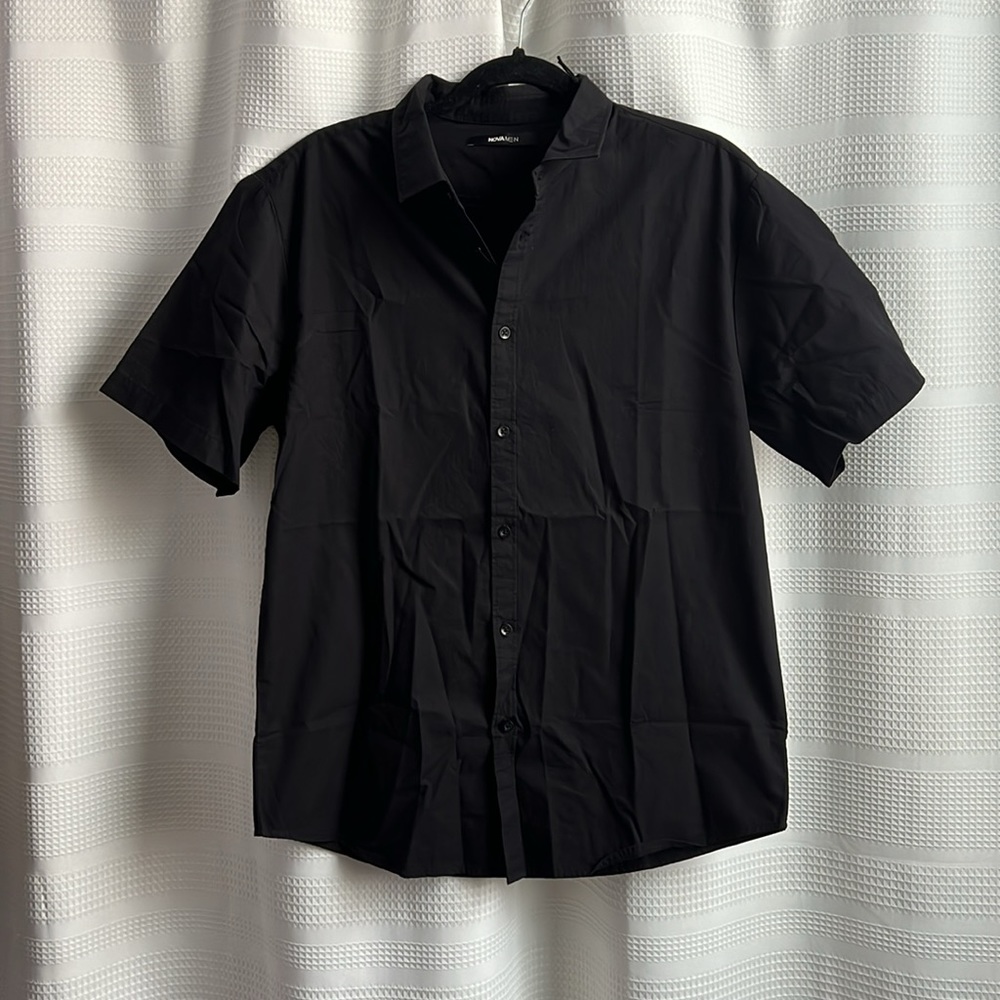 Men’s black button up